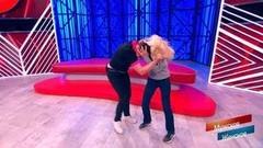 «Нельзя детей тебе возвращать!» Бывшие подруги устроили драку в студии. Мужское / Женское. Фрагмент