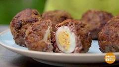 Котлеты, фаршированные яйцами, и сладкий салат. Доброе утро. Фрагмент 