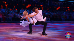 Янина Студилина и Виталий Новиков — «До предела». Ледниковый период 2021. Фрагмент