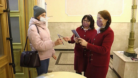 Новые меры из-за распространения COVID-19 вводят в обеих столицах и регионах