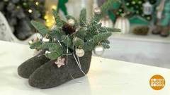 Новогодняя композиция из старых валенок. Доброе утро. Фрагмент 