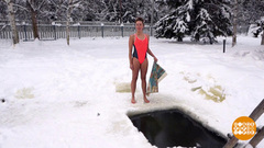 Прорубь по всем правилам. Доброе утро. Фрагмент