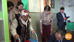 Современные тимуровцы. Доброе утро. Фрагмент 