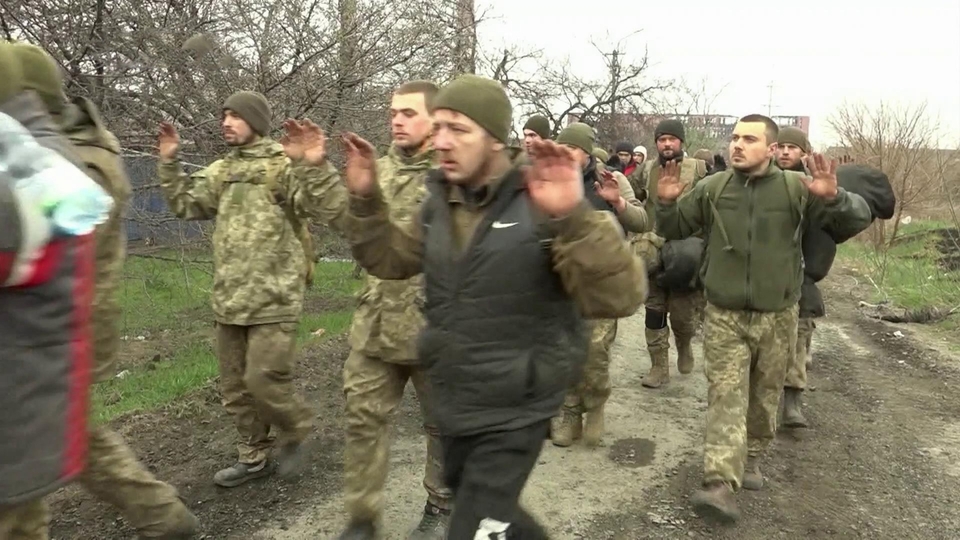 В прифронтовой поселок в 38 километрах от Мариуполя вернулась милиция Украины (ФОТО)