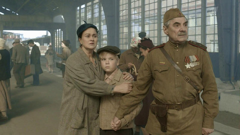 "Привыкаешь к ребятенку, и он уже тебе не чужой, а родной". По законам военного времени 5. Анонс