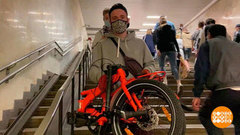 С велосипедом – в общественный транспорт. Доброе утро. Фрагмент