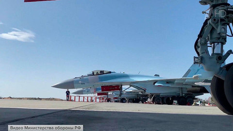 Минобороны РФ показало кадры работы авиации и ПВО, которые выполняют боевые задачи в зоне проведения спецоперации