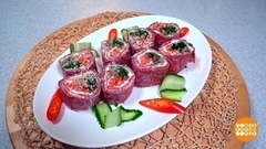 Роллы из колбасы с начинкой. Доброе утро. Фрагмент