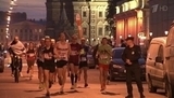 Почти 12 тысяч человек собрал беговой марафон «Белые ночи» в центре Петербурга
