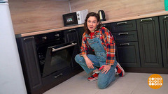 Дверца духовки: разобрать и отмыть! Доброе утро. Фрагмент