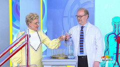 Обезвоживание. Как пережить жару без проблем? Жить здорово! Фрагмент 