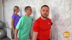 Разминка с мячом. Доброе утро. Фрагмент