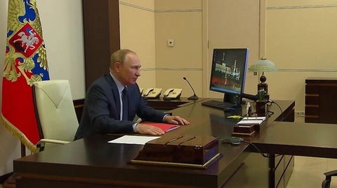 Владимир Путин обсудил с Совбезом РФ вопросы военной безопасности