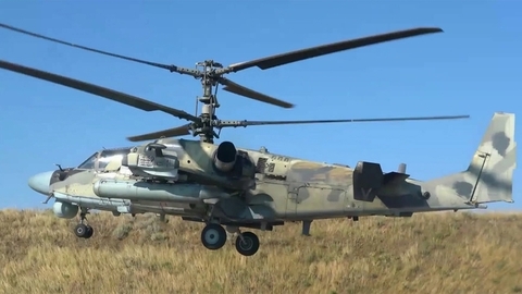 Минобороны РФ показало работу вертолетов Ка-52