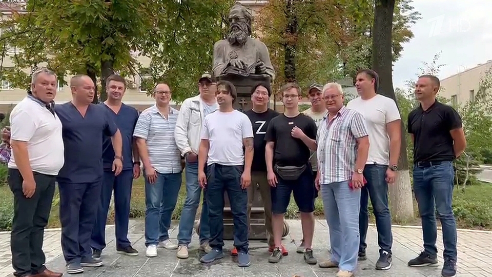 Новая группа врачей-добровольцев из России отправилась в Донецкую народную республику
