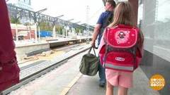 Дети в общественном транспорте. Аккуратнее! Доброе утро. Фрагмент