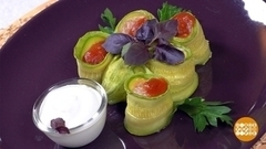 Запекаем фаршированные кабачки. Доброе утро. Фрагмент 