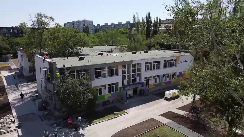 В Мариуполе открыли детский сад, который всего за месяц восстановили ...
