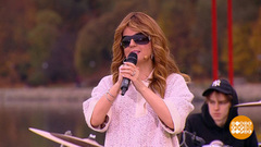 Диана Гурцкая, воспитанники Центра социальной интеграции и ВИА «Домисолька». Доброе утро. Суббота. Фрагмент