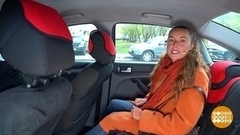 Женщина в такси: главное — безопасность! Доброе утро. Фрагмент