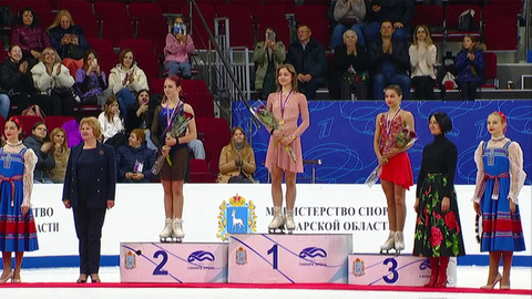 Церемония награждения. Женщины. Самара. Гран-при России по фигурному катанию 2022/23