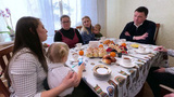 Губернатор Подмосковья Андрей Воробьев встретился с супругами участников спецоперации