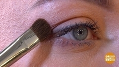 Поправляем макияж. Доброе утро. Фрагмент