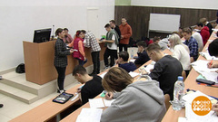 От сессии до сессии живут студенты весело…  Доброе утро. Фрагмент