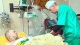 Репортаж из прифронтового госпиталя, где работают лучшие хирурги из разных регионов России