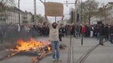 Во Франции протесты против изменения пенсионного законодательства переросли в столкновения с полицией