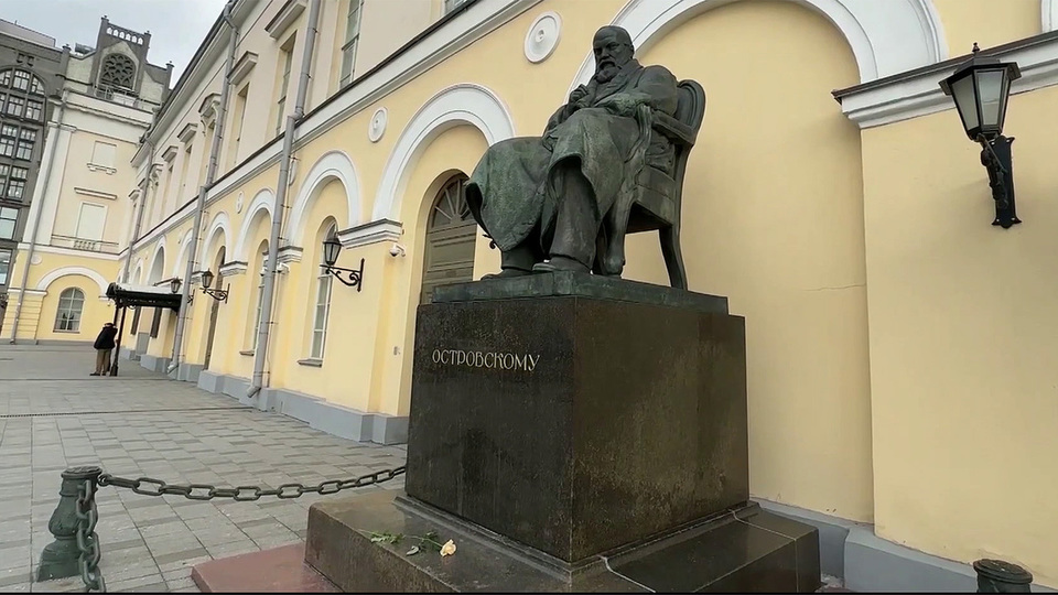 200