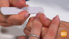 Как отремонтировать… ноготь. Доброе утро. Фрагмент 