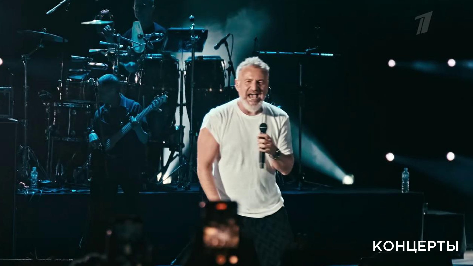Агутин 55 концерт. Агутин 55 концерт. Агутин 55 концерт. Концерт агутина зал. Агутин 55 концерт.