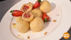 Кнедлики с клубникой на завтрак. Доброе утро. Фрагмент