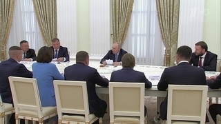 Владимир Путин на неделе провел совещание по вопросам развития строительной отрасли