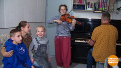 А мы не шумим! Доброе утро. Фрагмент