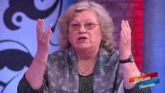 «Тараканы ходят стадами!» Жильцы обвинили соседку в антисанитарии. Мужское / Женское. Фрагмент