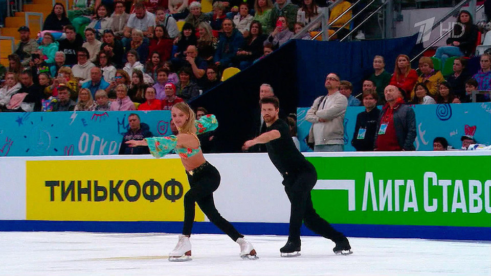 Видео дня - выступление наших фигуристов под Little Big на ЧМ по фигурному катанию среди юниоров - уникальное шоу и эмоциональный успех Видео дня: выступление наших фигуристов под Little Big на ЧМ по фигурному катанию среди юниоров - уникальное шоу и эмоциональный успех