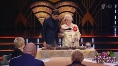 «Страна, записывай!» - легендарный диктор Анна Шатилова делится рецептом своей молодости. Сегодня вечером. Фрагмент