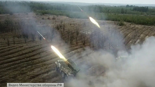 Сильные взрывы прогремели ночью на военных объектах Украины