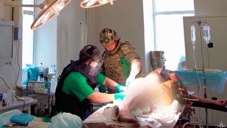 Врачи Военно-морского госпиталя извлекли из тела раненного бойца неразорвавшийся боеприпас