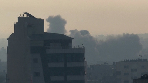 Армия Израиля ведет массированные атаки с воздуха сектора Газа