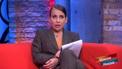 «Я возил вас с детьми и помню об этом». Скрытая угроза таксиста-блогера не напугала Юлию Барановскую. Мужское / Женское. Фрагмент