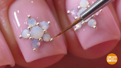 Маникюр со снежинками. Доброе утро. Фрагмент