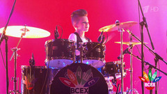 Барабанщик-виртуоз Артем Маслов. Лучше всех! Фрагмент