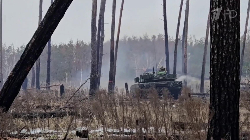 На Авдеевском направлении группировка «Центр» освободила село Петровское. Новости. Первый канал