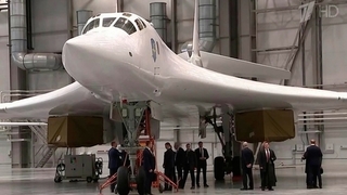 Президент на авиационном заводе имени Горбунова осмотрел ракетоносцы Ту-160