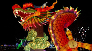 В Китае традиционным фестивалем фонарей завершаются новогодние каникулы