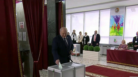 В Белоруссии сегодня началась самая масштабная выборная кампания за всю историю республики