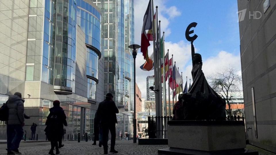 Парижское соглашение по климату. Российское посольство в париже. Москва запись франция. Travel route виза франции. Французский визовый центр.